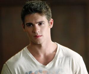 Steven R. McQueen