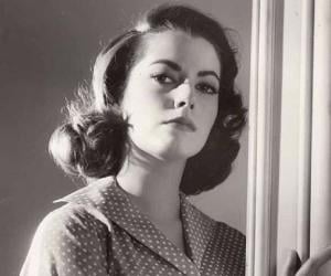 Susan Kohner