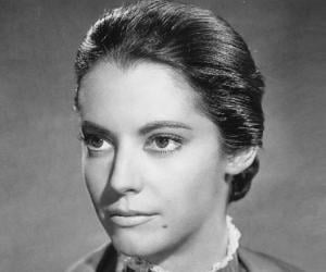 Susan Kohner