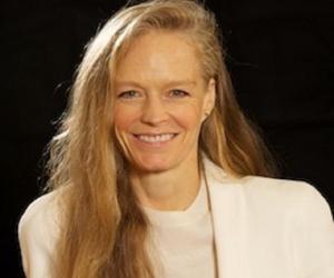 Suzy Amis Biography