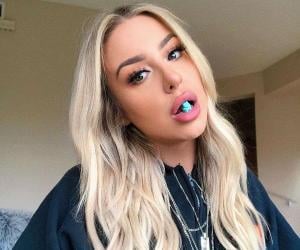 Tana Mongeau - Bio, Facts, Family Life of YouTube Personality