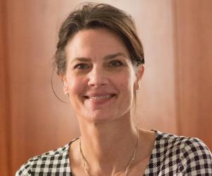 Terry Farrell