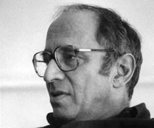 Thomas Kuhn