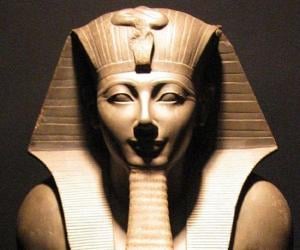 Thutmose III Biography