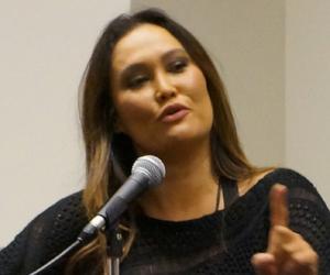 Tia Carrere