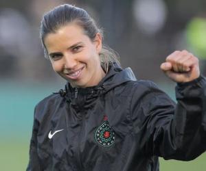 Tobin Heath Biography