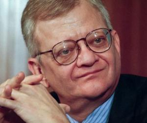 Tom Clancy