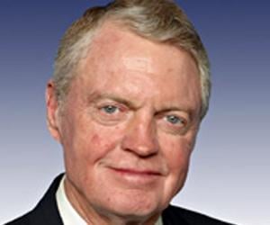 Tom Osborne Biography