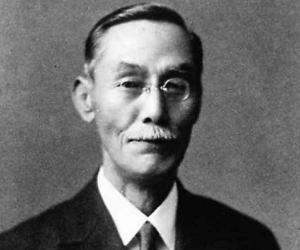 Tomita Tsunejirō