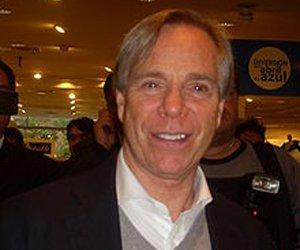 Tommy Hilfiger Biography