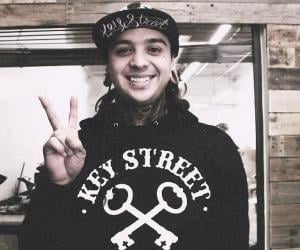 Tony Perry Biography