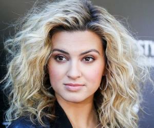 Tori Kelly