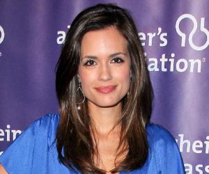 Torrey DeVitto Biography