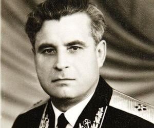 Vasili Arkhipov Biography