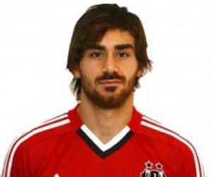 Veli Kavlak