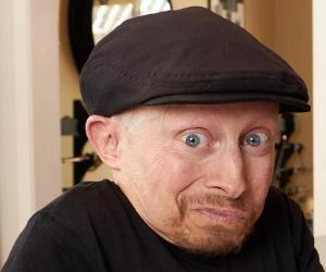 Verne Troyer