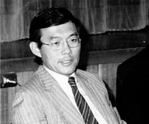 Victor Chang Biography