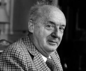 Vladimir Nabokov Biography