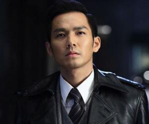 Wallace Chung Biography