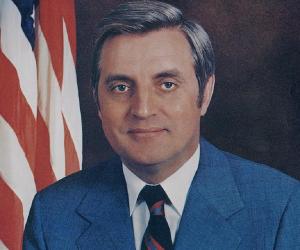 Walter Mondale