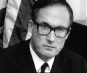 William Rehnquist Biography