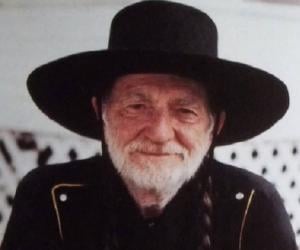 Willie Nelson Biography