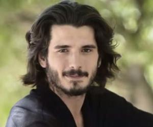 Yon González