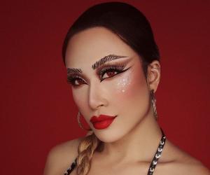Yuhua Hamasaki