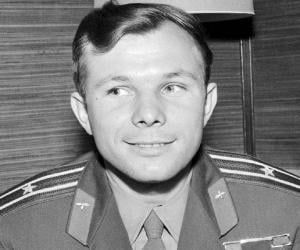 Yuri Gagarin Biography