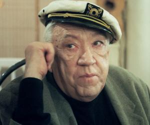 Yuri Nikulin