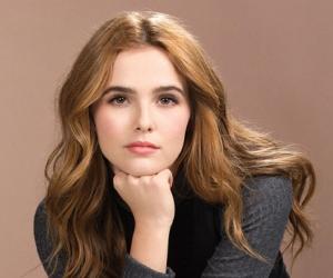 Zoey Deutch Biography